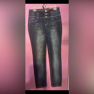 Ladies, almost famous size 13 stretch jeans